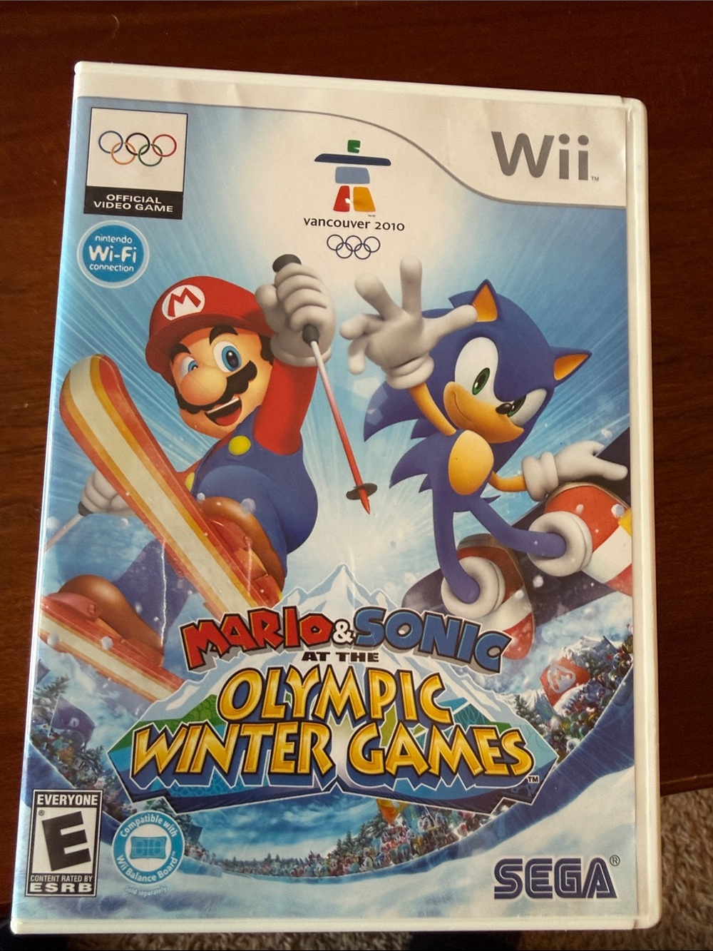 Mario & Sonic at the Olympic Winter Games (Wii) - Blue/White Cover